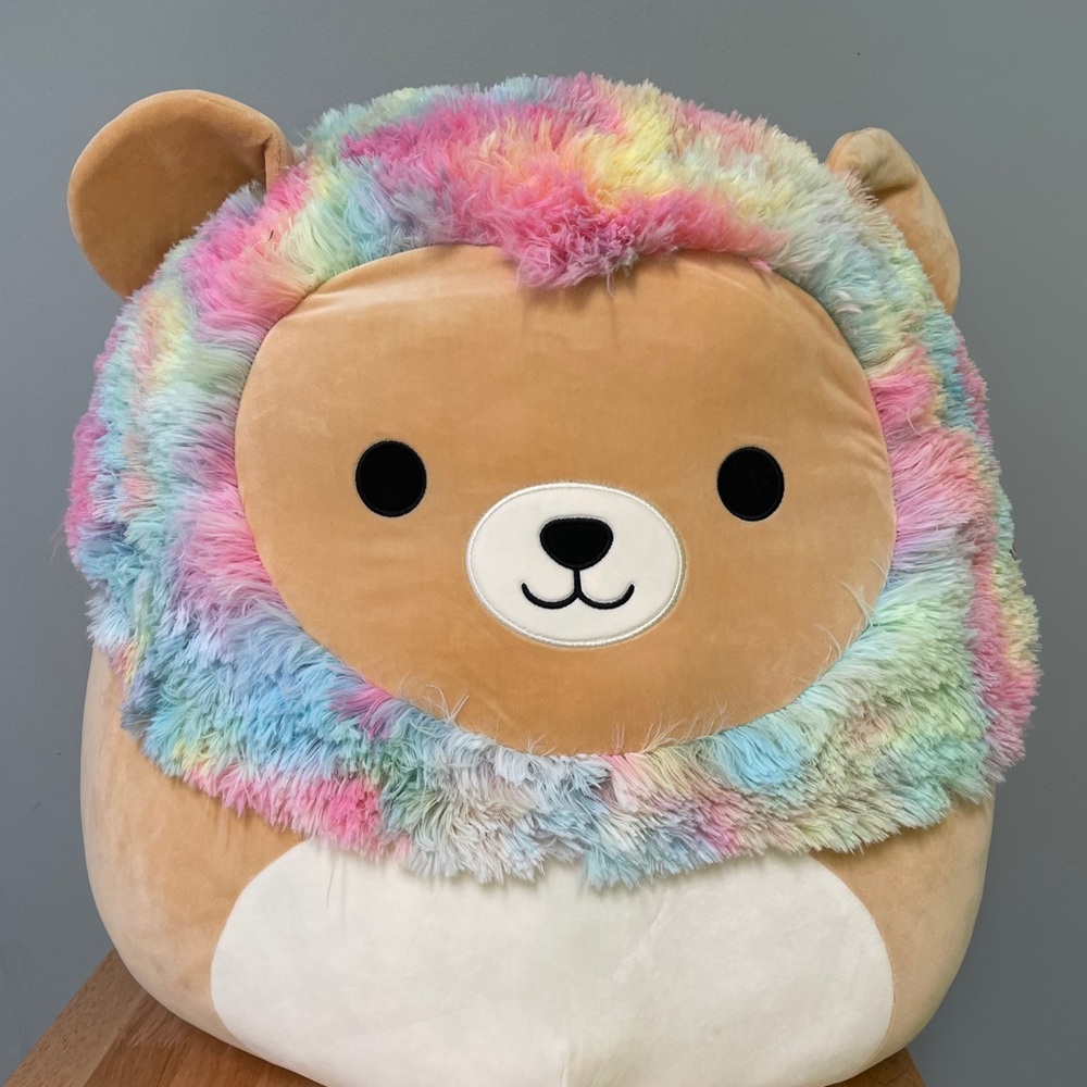 Leonard the lion Squishmallow